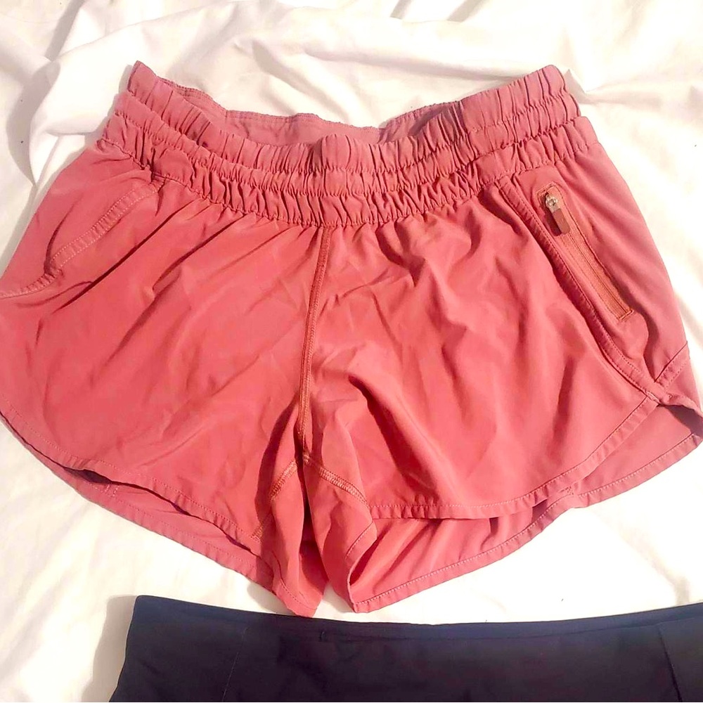 Lululemon hottie hot shorts